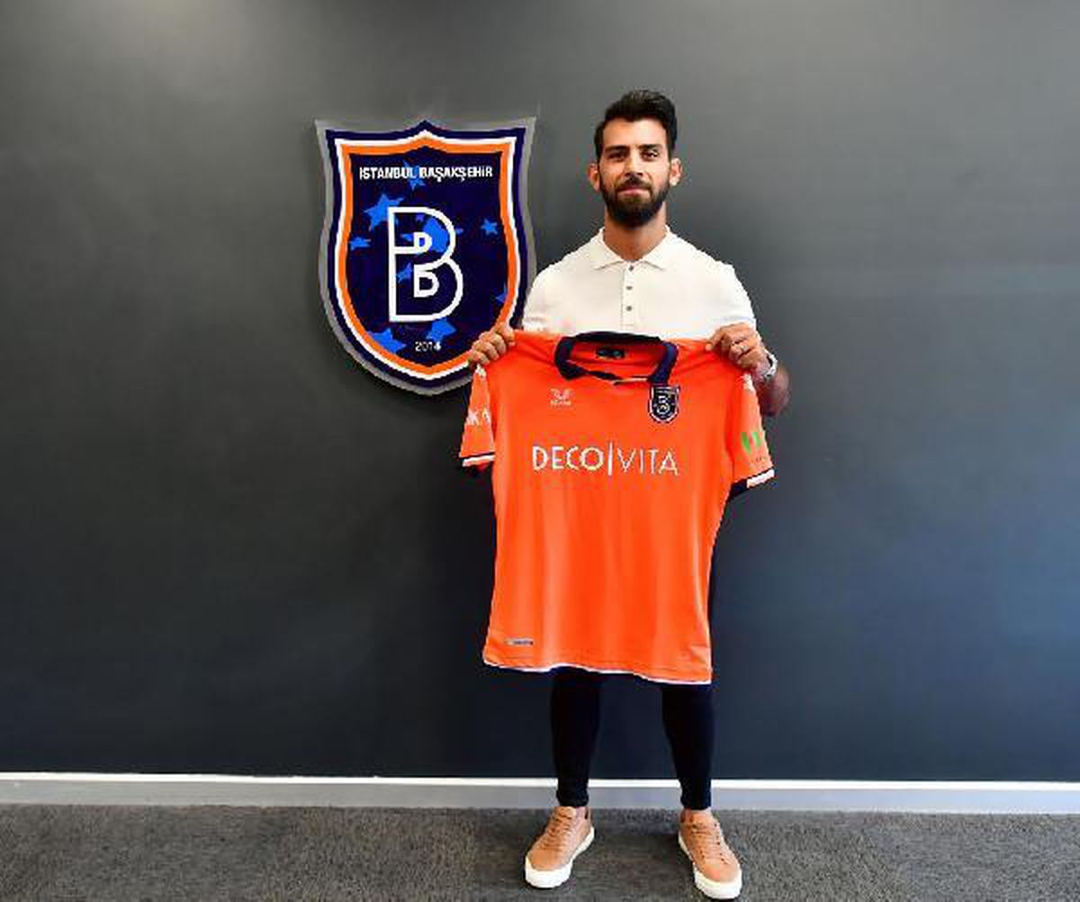 Medipol Başakşehir, Alper Karaman\'ı 3 yıllığına kadrosuna kattı
