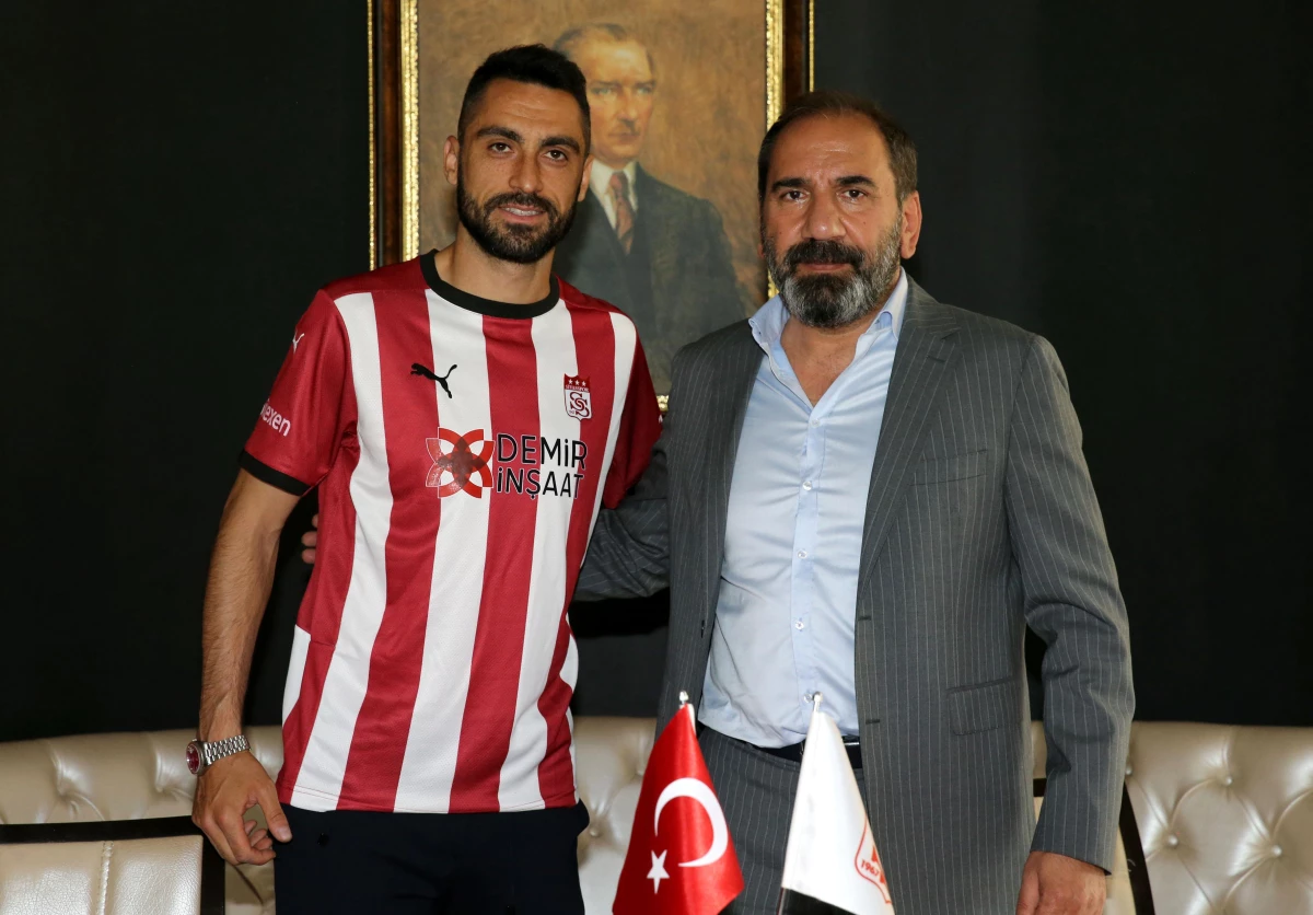 Sivasspor, Uğur Çiftçi ile sözleşme uzattı