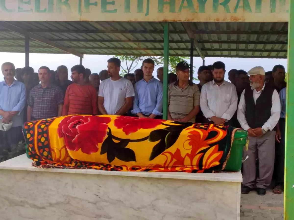 Aylin Arslan son yolculuğuna uğurlandı