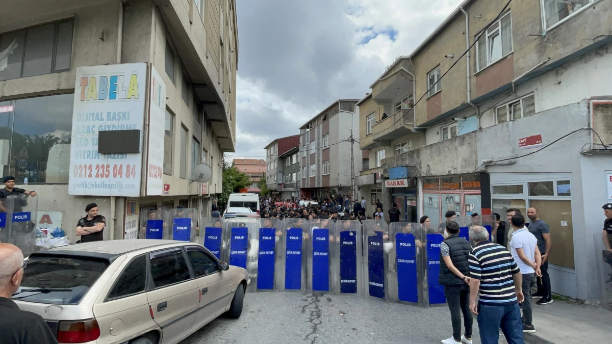 Beyoğlu\'nda kentsel dönüşümdeki binaların su, elektrik ve doğal gazı kesildi