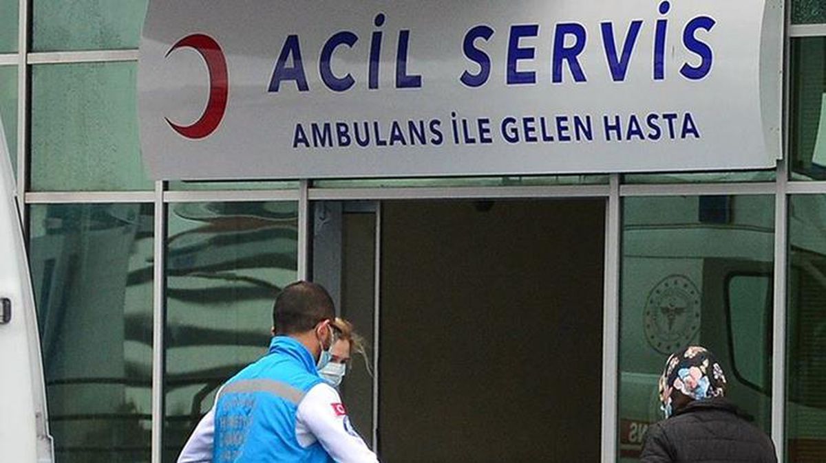 Yeni doğan bebeğini 2 metre yükseklikten atarak kaçan anne ekipler tarafından yakalandı