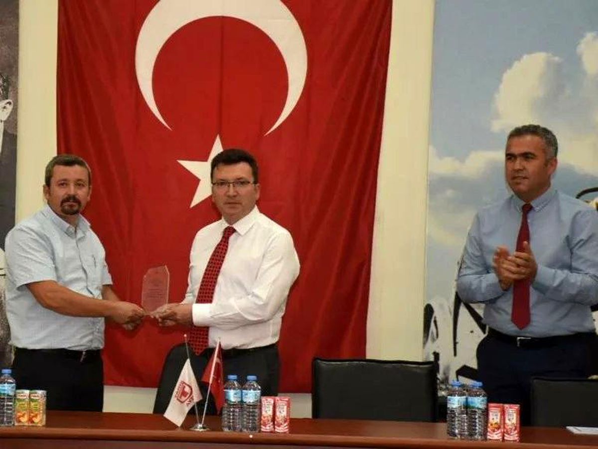 Efeler\'de Pamuk Hasat Makinesi Operatörü kursiyerleri belgelerini aldı