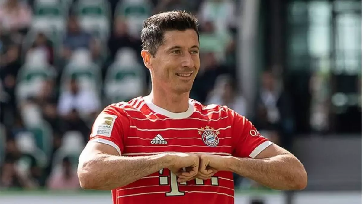 Lewandowski\'den Bayern yönetimine zehir zemberek sözler! "Kulüp beni zorla tutmak istiyor! Bunu gören hangi oyuncu Bayern\'e gelmek isteyecek?"