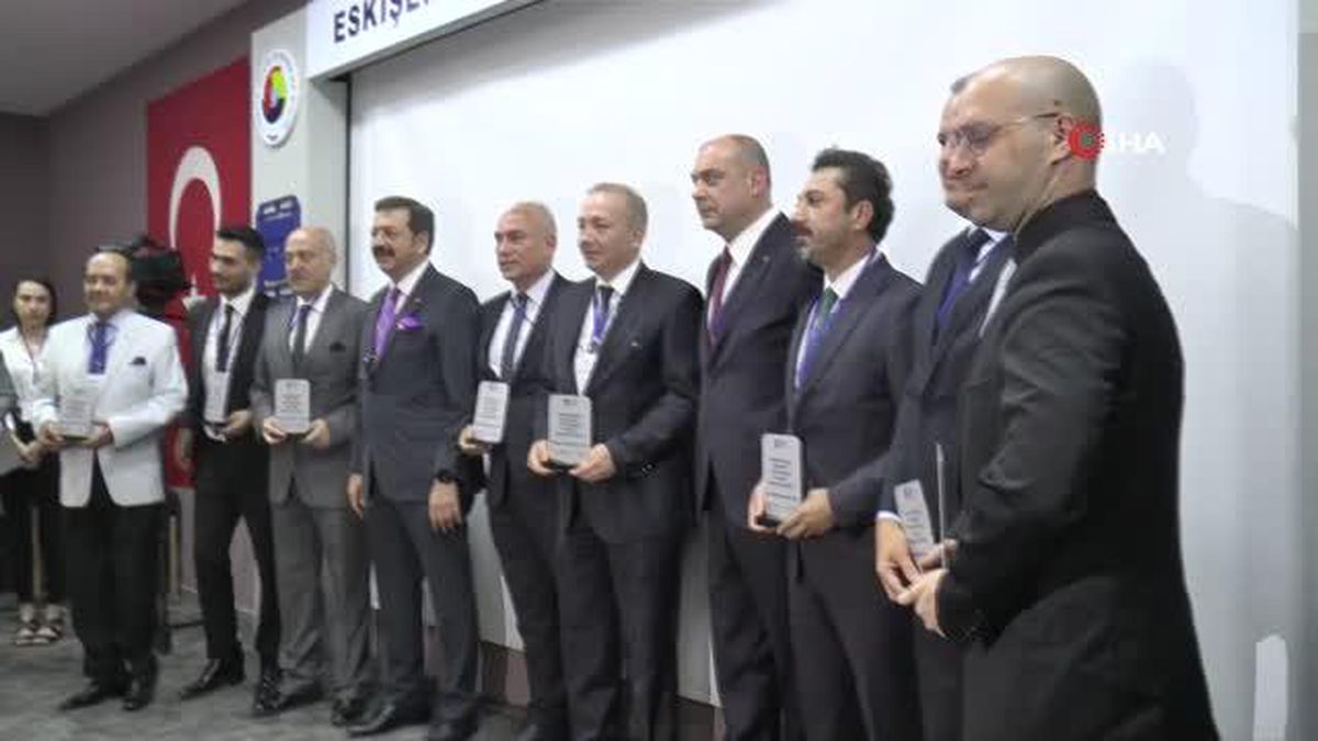 Hisarcıklıoğlu, "TOGG girişimi Türkiye için bir arabadan fazlasıdır"