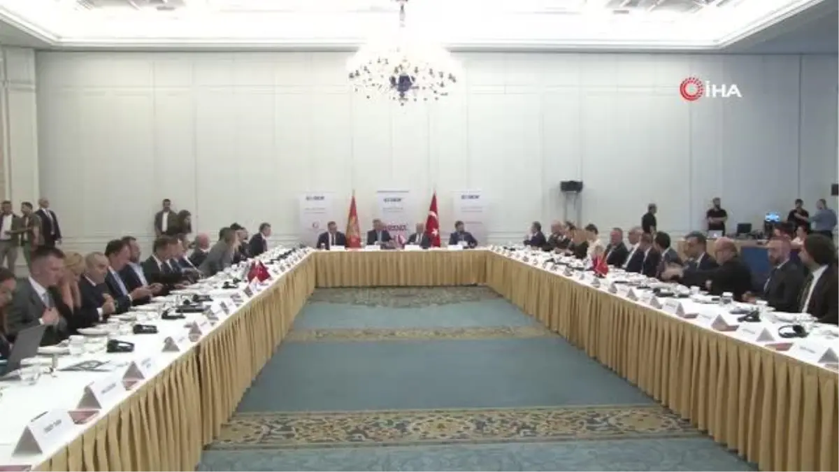 Karadağ Cumhurbaşkanı Djukanovic, Türk iş dünyasıyla bir araya geldi