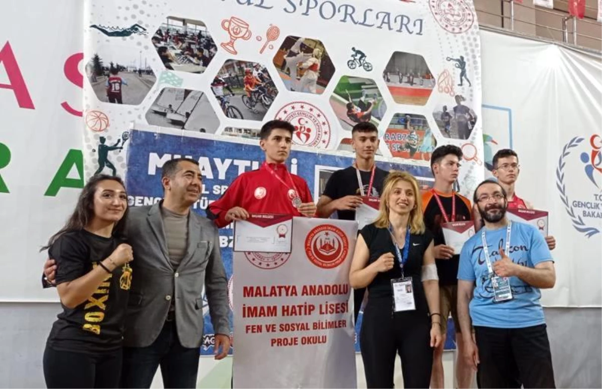 Muaythai Türkiye Şampiyonası\'nda Bitlisli sporculardan yeni başarı