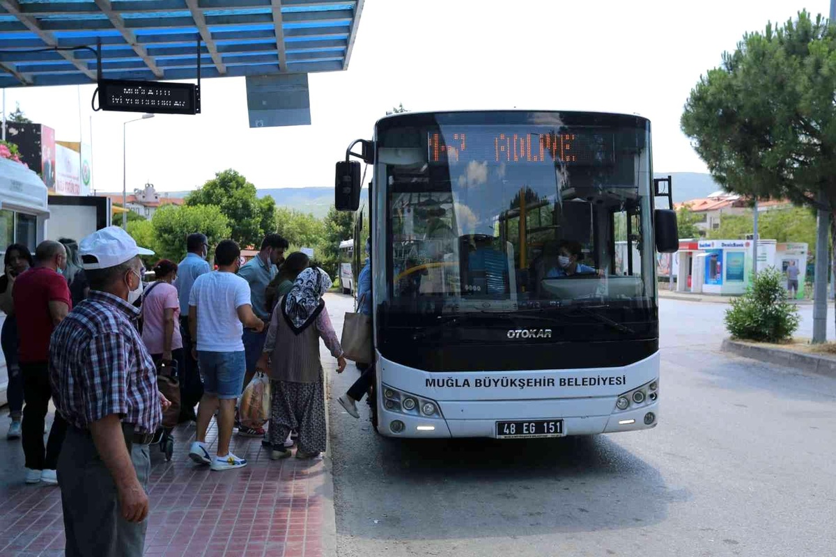 Muğla Büyükşehir, Nüfusunun 236 Katı Yolcu Taşıdı