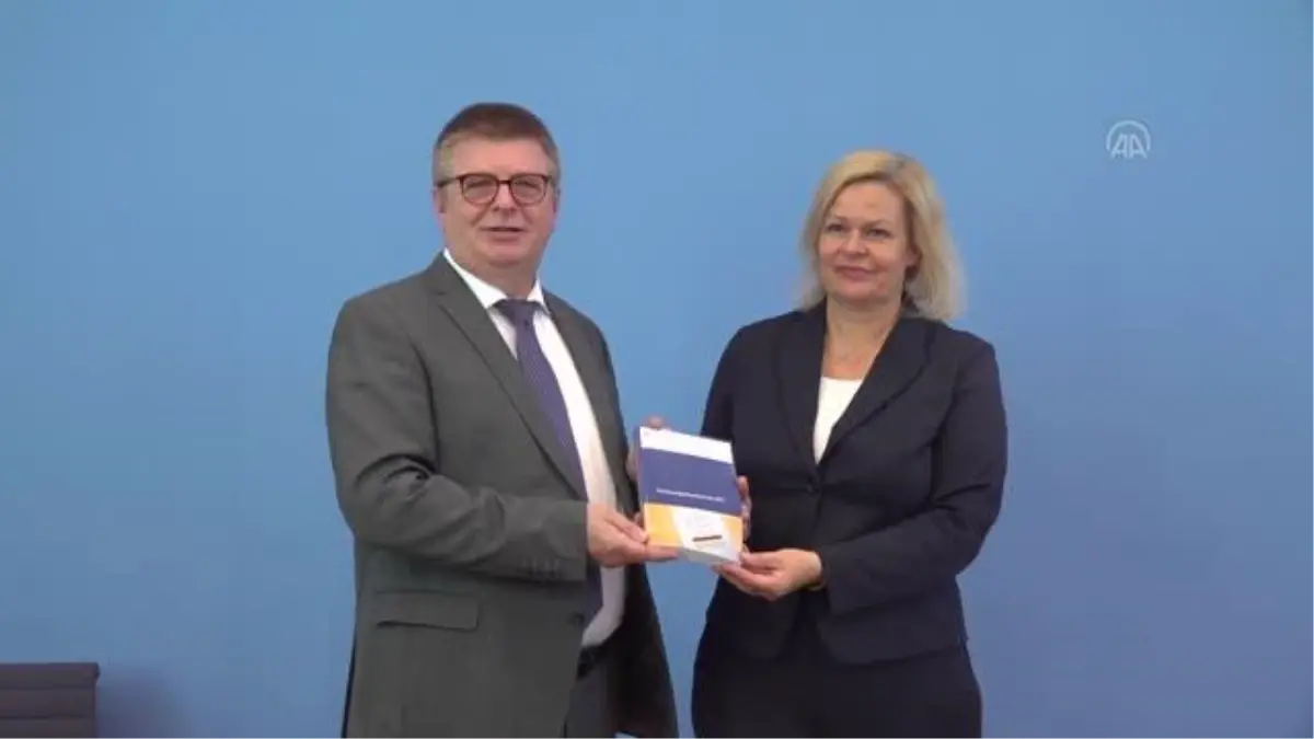 PKK, Almanya'daki en büyük yabancı terör örgütü olmaya devam ediyor