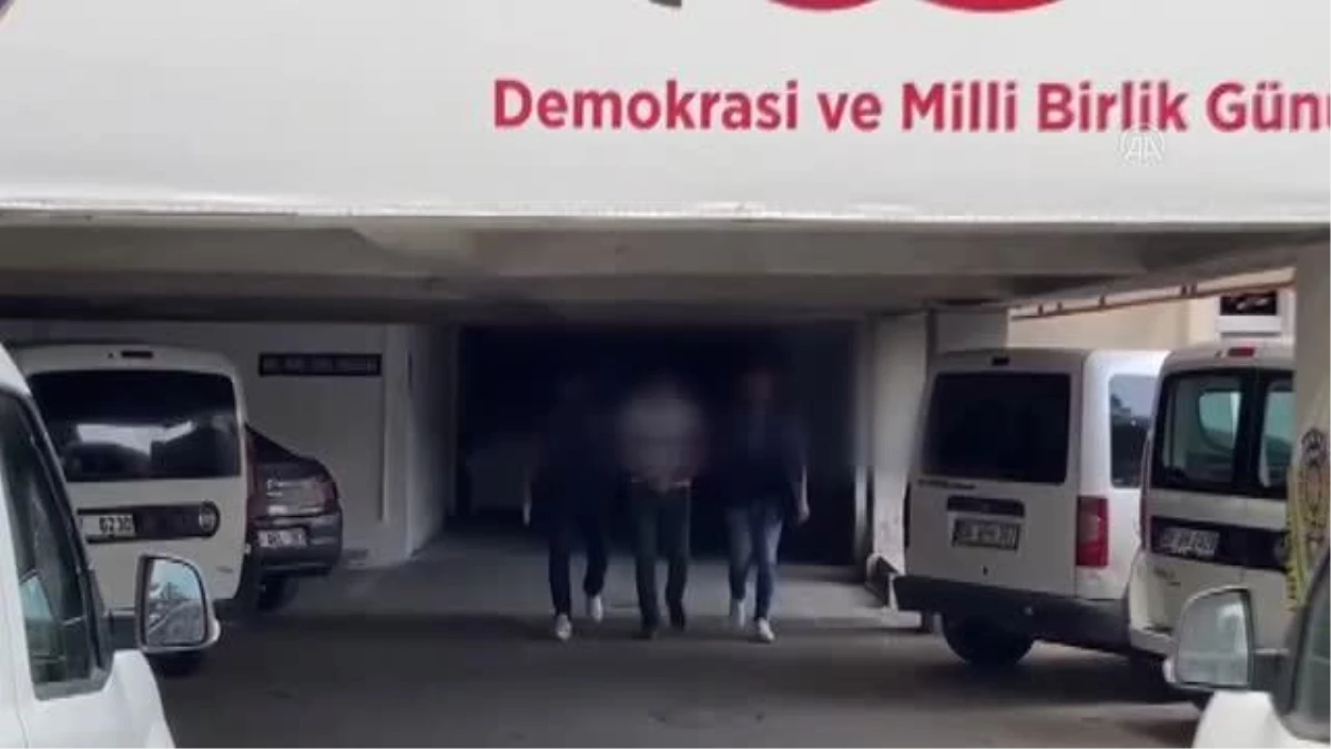 Terör örgütleri FETÖ ve DEAŞ\'a yönelik operasyonlarda 17 şüpheli yakalandı