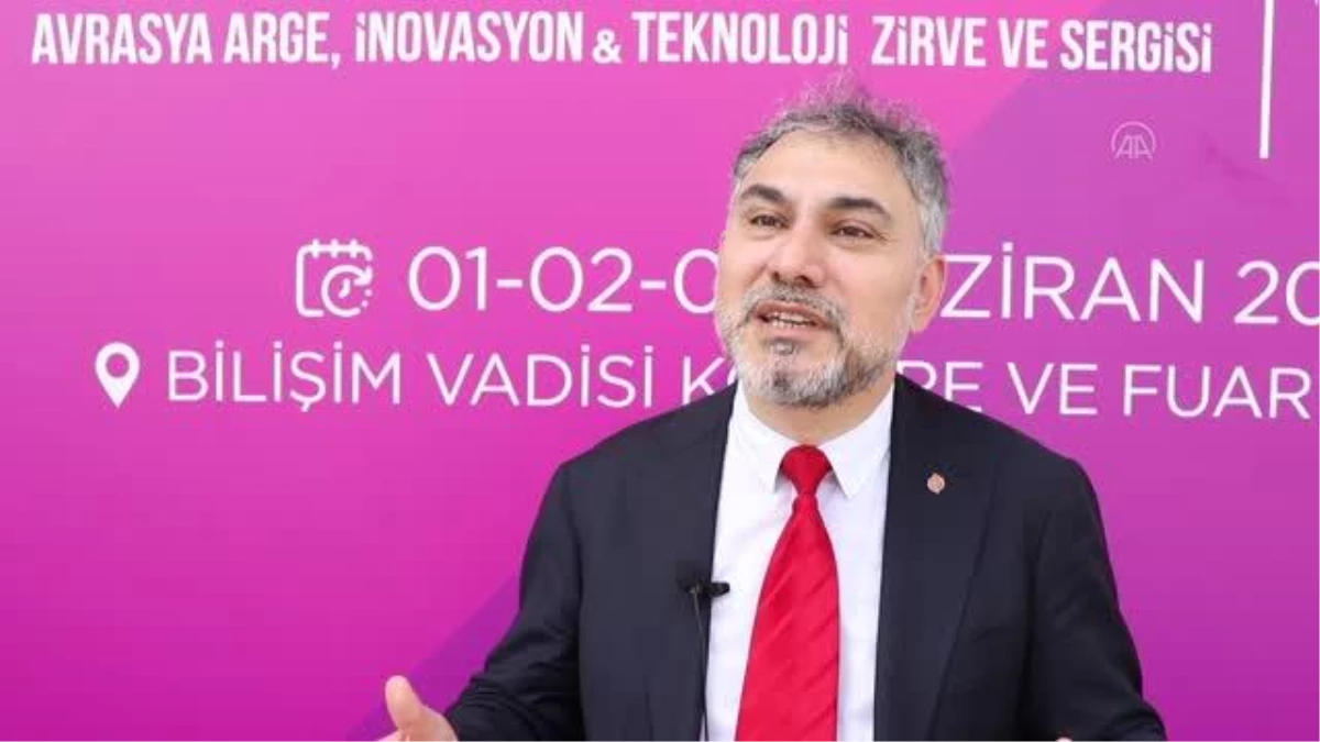 Türk mimar ve mühendislerinin önü açık