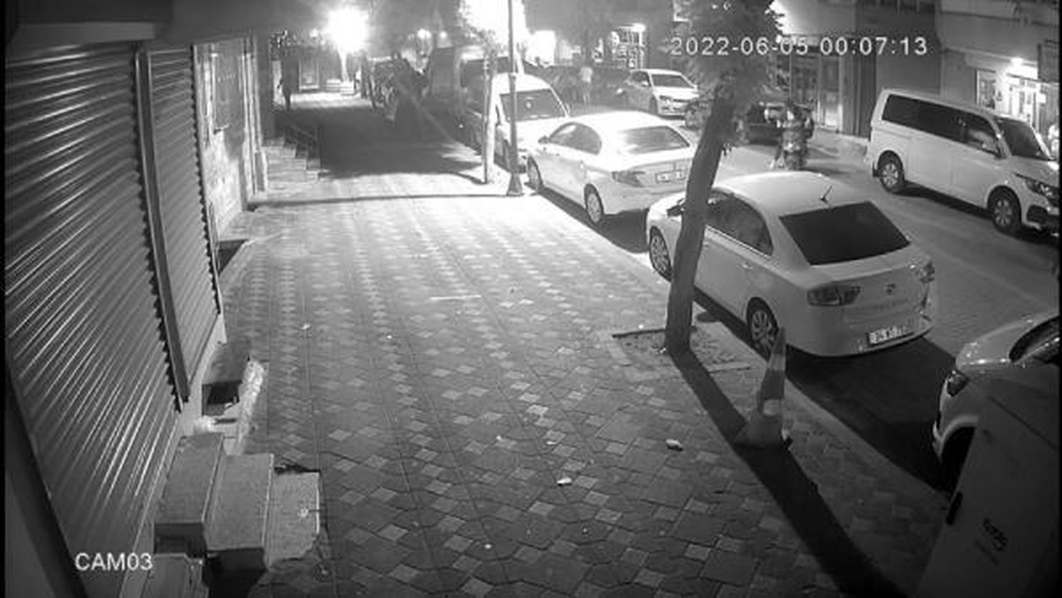 Zeytinburnu\'nda acemi motosikletlinin zor anları