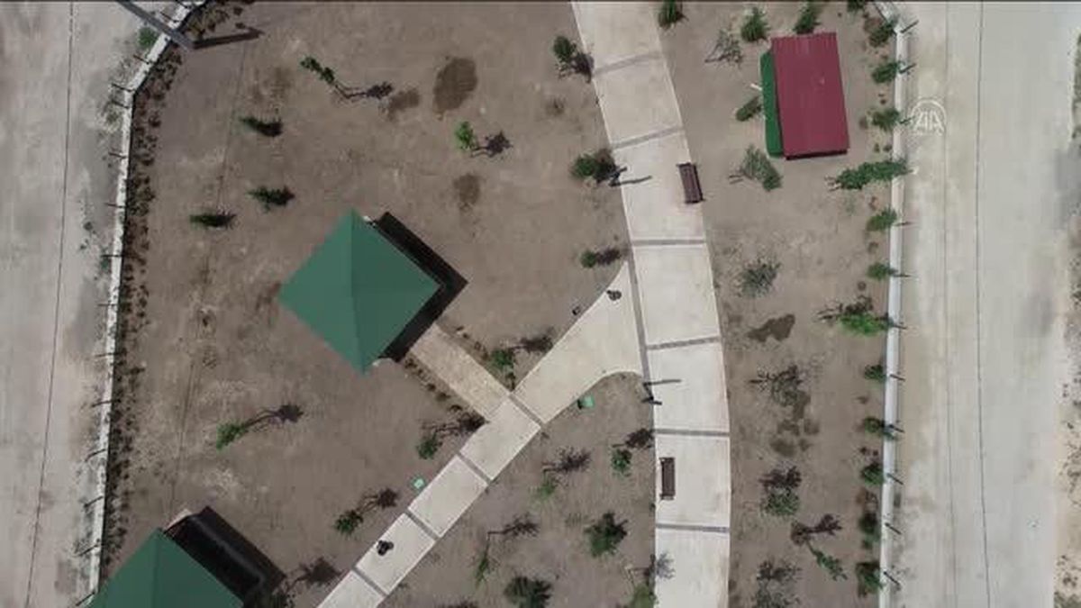 DİYARBAKIR - Dicle\'de inşa edilen Millet Bahçesi tamamlandı