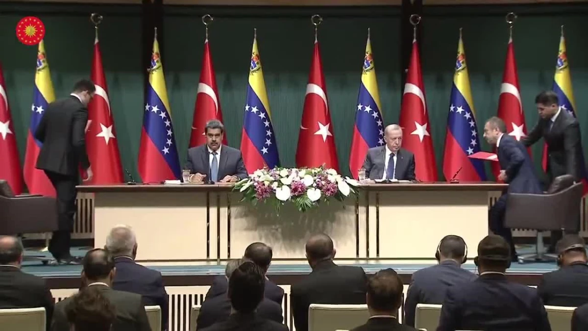 Erdoğan: Venezuela\'ya Yönelik Tek Taraflı Yaptırımlara Karşı Olduğumuzu Sayın Cumhurbaşkanı ile Bir Kez Daha Paylaştım