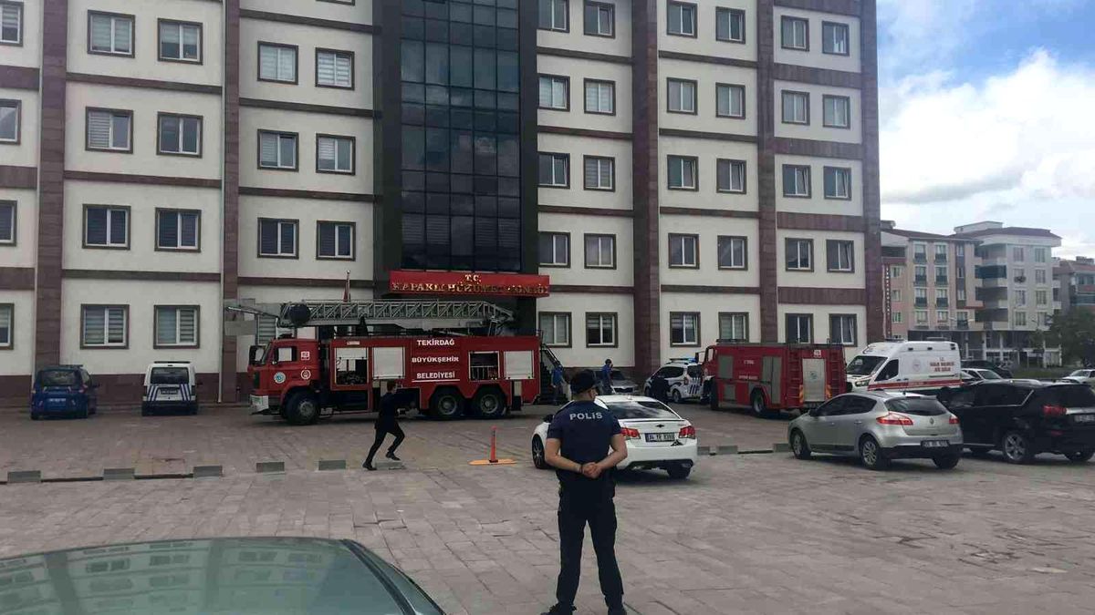 Yangın tatbikatı gerçeğini aratmadı