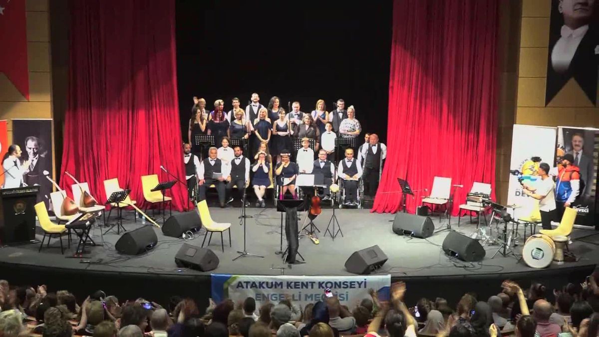 Gökkuşağı Korosu'ndan Atakumda Unutulmaz Konser