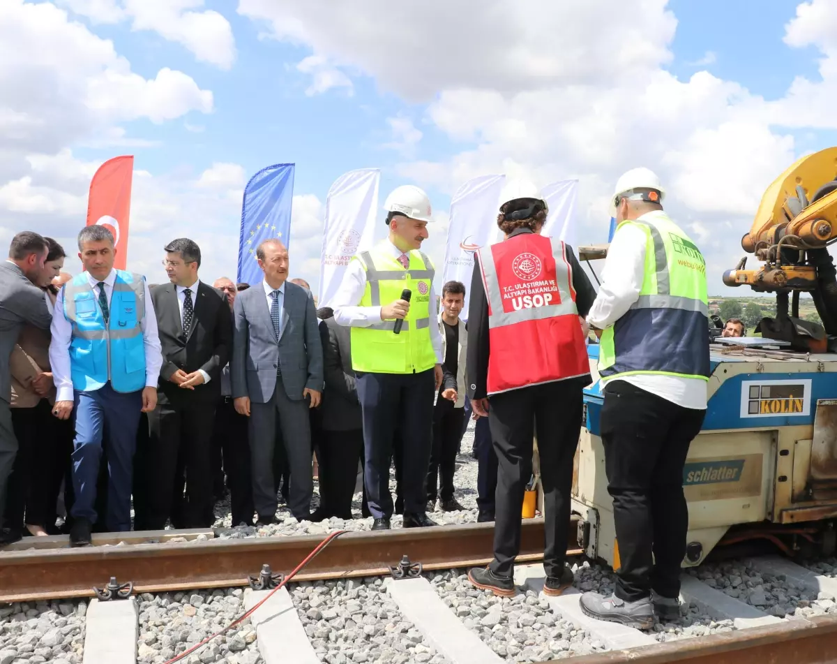 Halkalı-Kapıkule Demiryolu Hattı ilk ray kaynak töreni