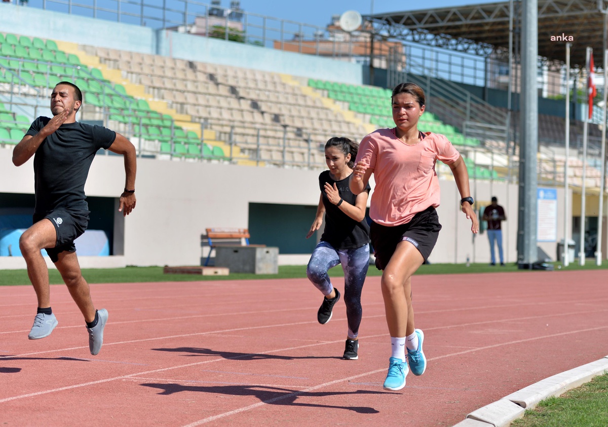 Muratpaşa Belediyesi\'nden Triatlon Kursu