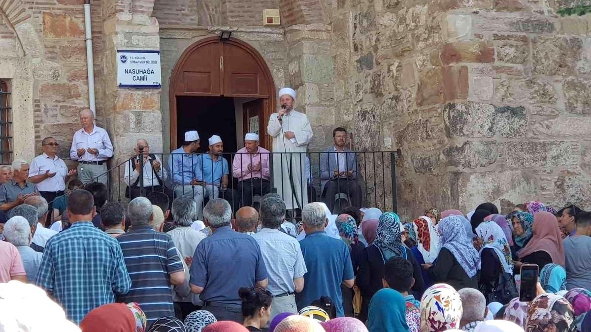 Simavlı hacı adayları dualarla uğurlandı