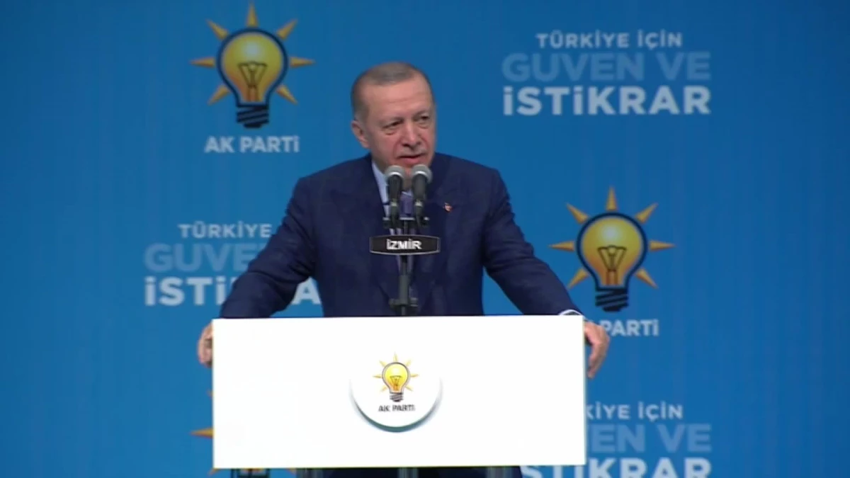 Cumhurbaşkanı Erdoğan: "İşte söylüyorum, Cumhur İttifakı\'nın adayı Tayyip Erdoğan"