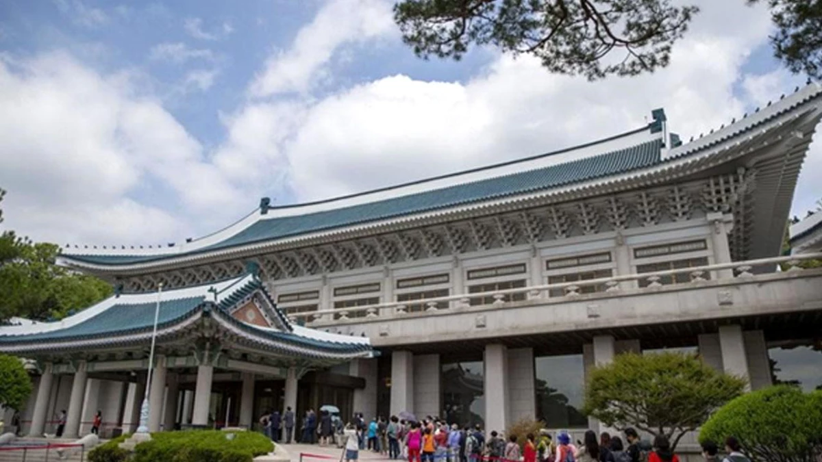 Güney Kore\'deki Mavi Saray Turistleri Ağırlıyor