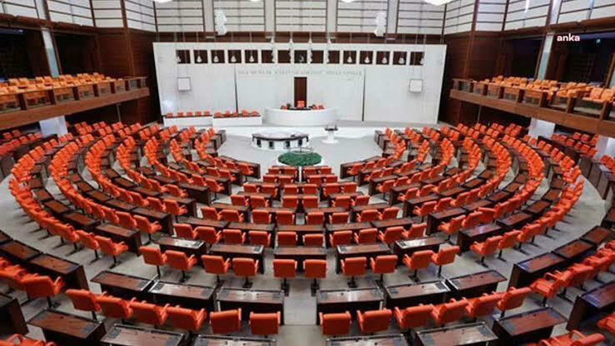 Kira Artış Oranını Yüzde 25\'le Sınırlayan Düzenleme TBMM\'de Kabul Edildi