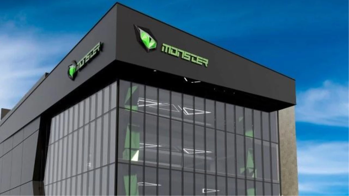 Monster Notebook Avrupa Yakası Deneyim Mağazası açıldı