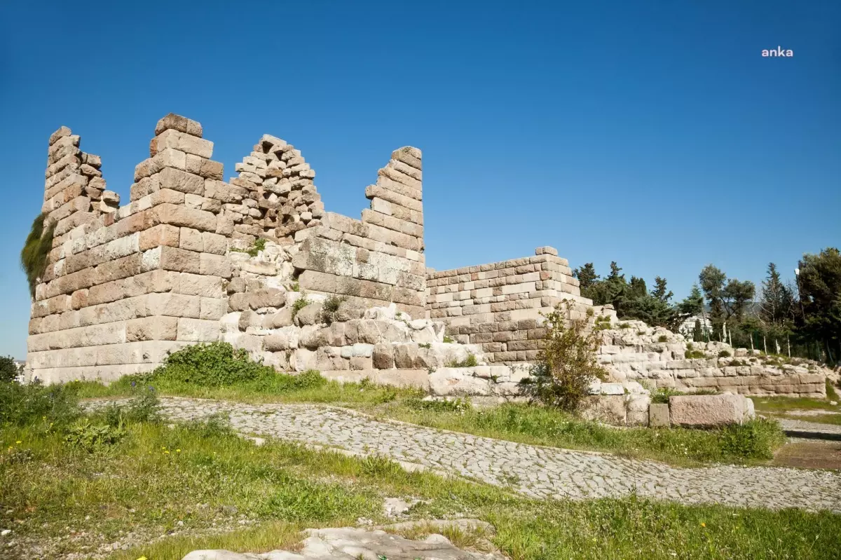 Muğla Büyükşehir, Antik Kenti Yapılaşmaya Açabilecek Karara Karşı Dava Açıyor