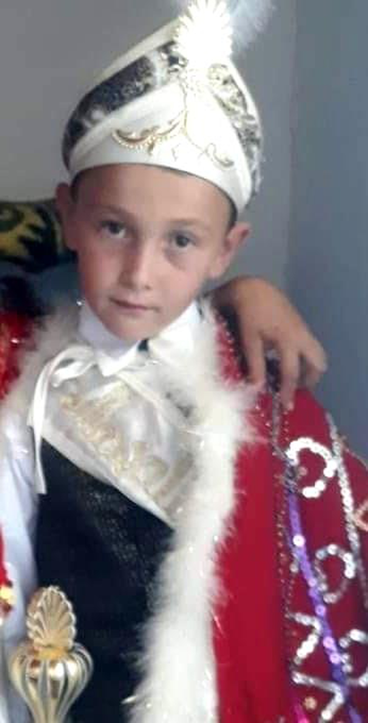 Süt toplama kamyonetinin çarptığı çocuk öldü