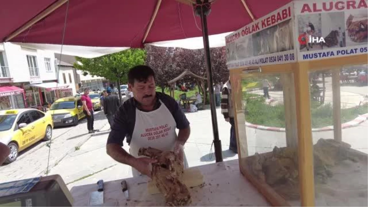 Yörede yılda sadece 6 ay yenilebilen Alucra Oğlak Kebabı\'nın satışı başladı