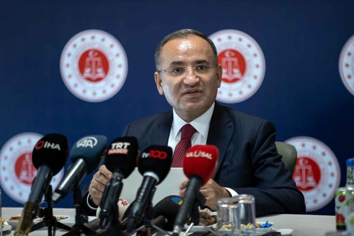 Adalet Bakanı Bekir Bozdağ, yarın Uşak\'ta olacak