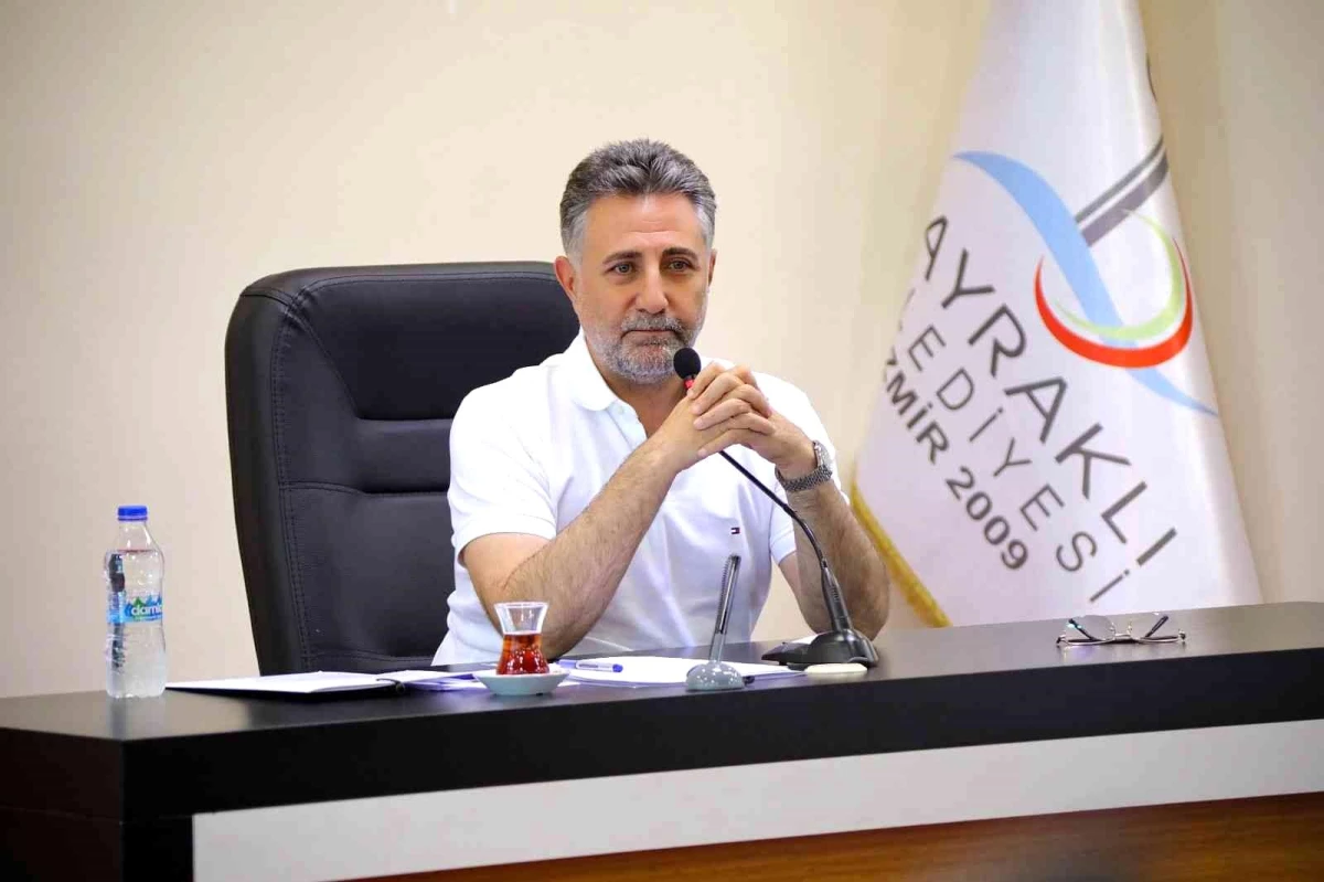 Bayraklı Belediye Başkanı Sandal: "İzmir\'in En Gözde İlçesi Bayraklı Olacak"
