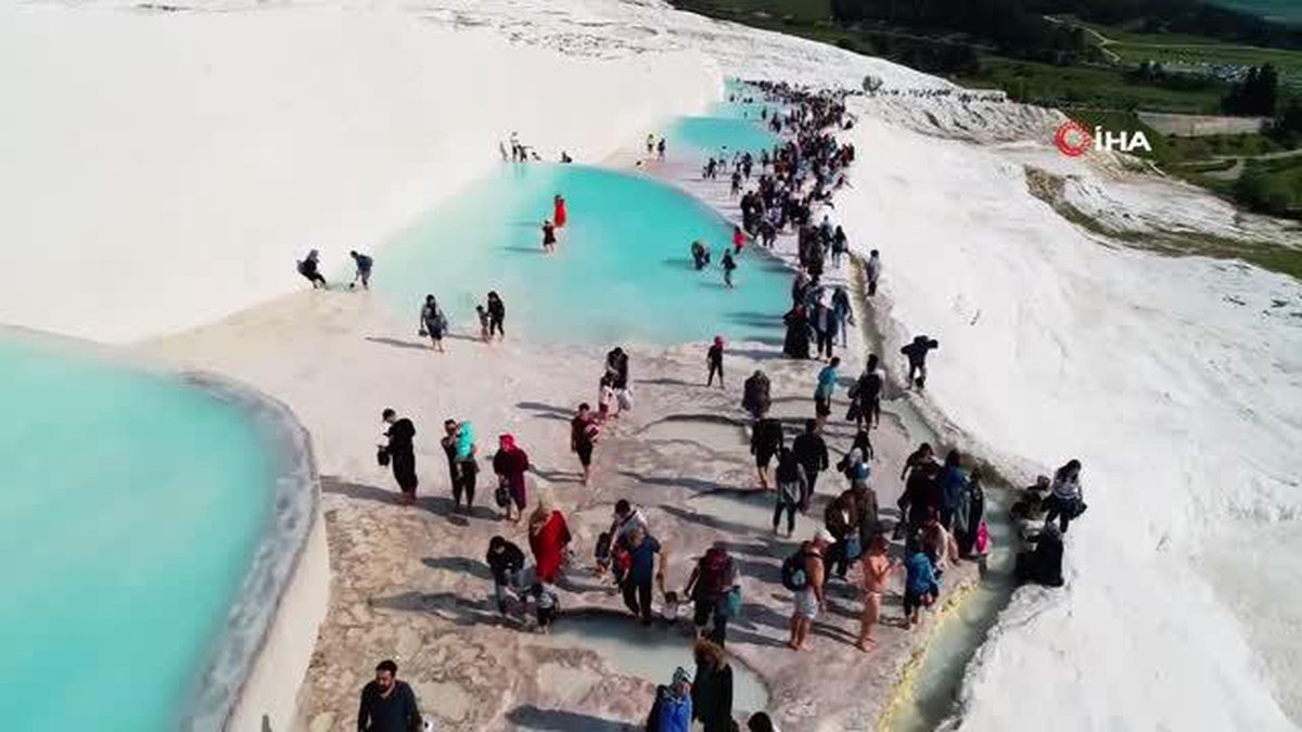 Beyaz cennet Pamukkale\'ye gelen ziyaretçi sayısı 5 kat arttı