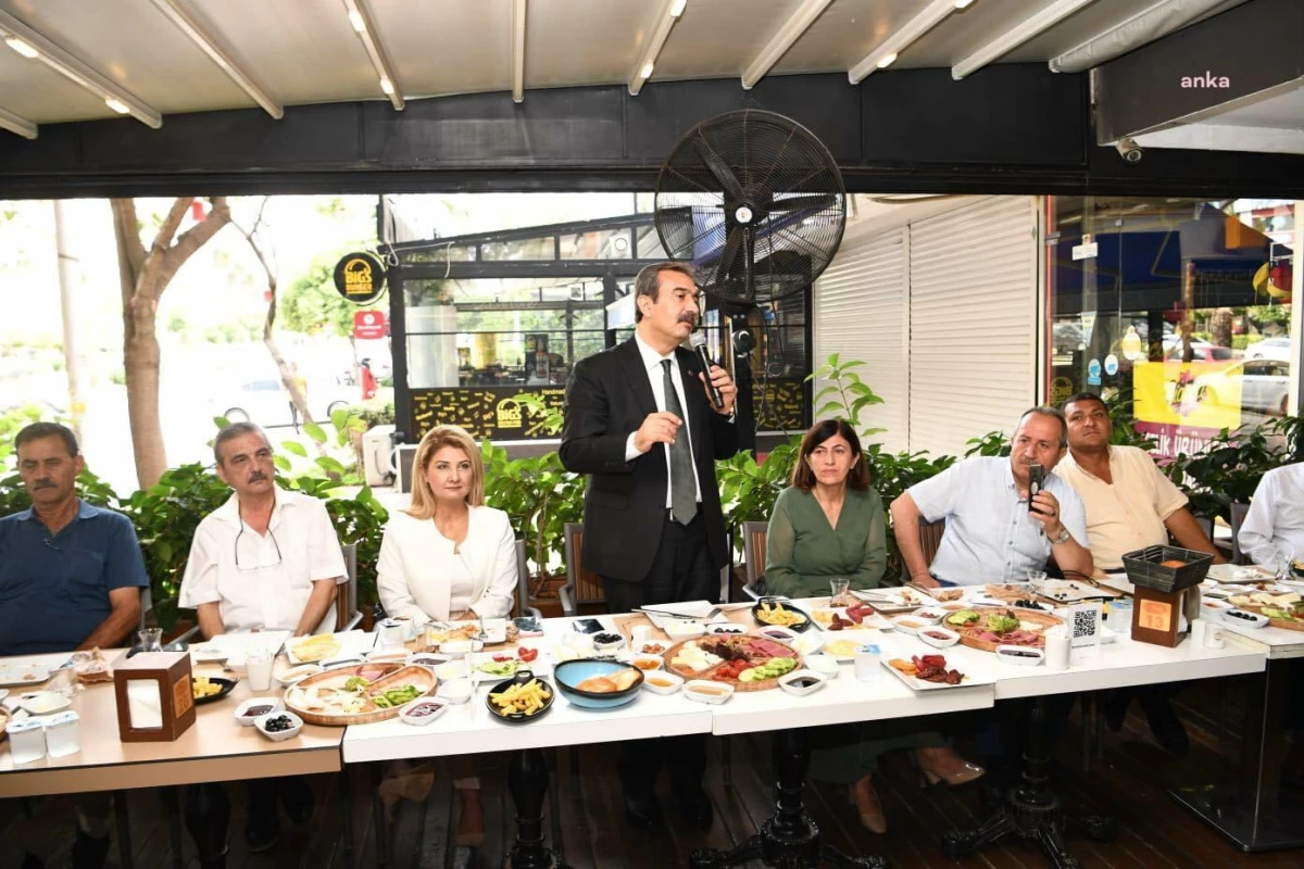 Çukurova Belediye Başkanı Çetin, Muhtarlarla Buluştu