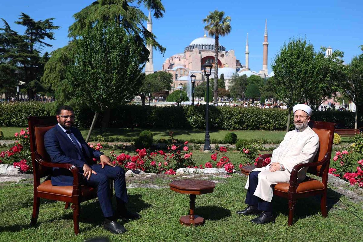 Diyanet İşleri Başkanı Erbaş: "Çocuk eğitiminde Peygamber Efendimizin tavsiyesine uyuyoruz"