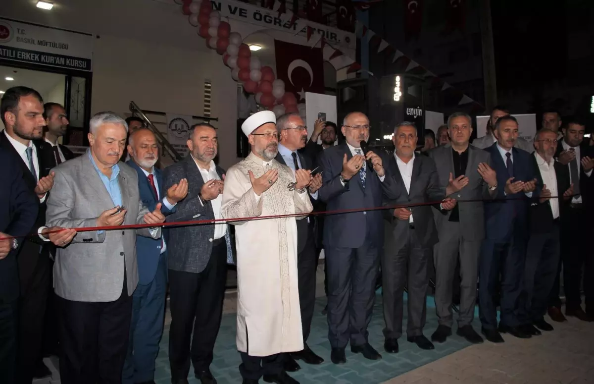 Diyanet İşleri Başkanı Erbaş, Elazığ\'da 65 öğrenci kapasiteli Kur\'an kursunun açılışına katıldı