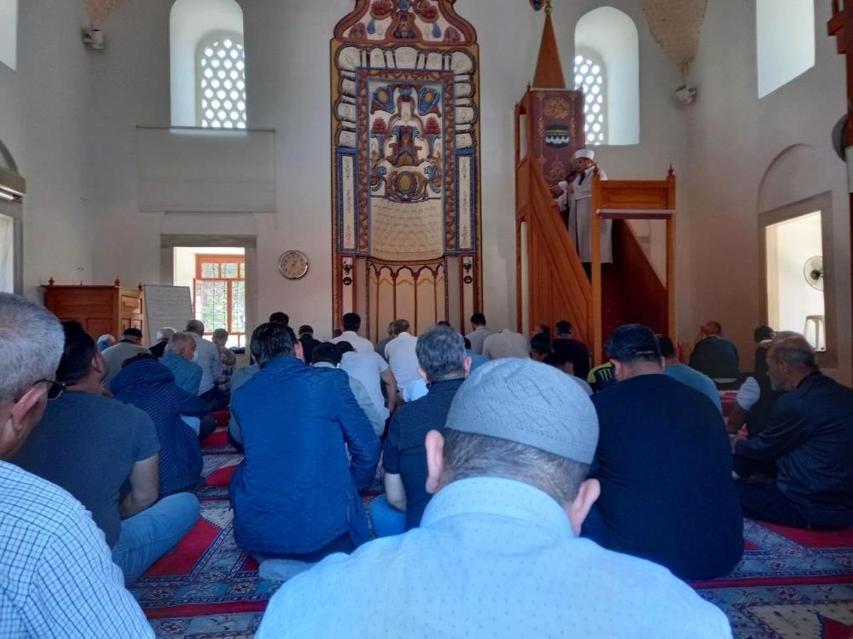 Diyanet\'ten kız babalarına ve düğün yapacaklara uyarı