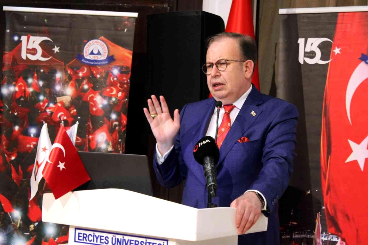 Emekli Tümamiral Yaycı: "FETÖ din kılıfı içerisinde bir terör ve casusluk örgütüdür"