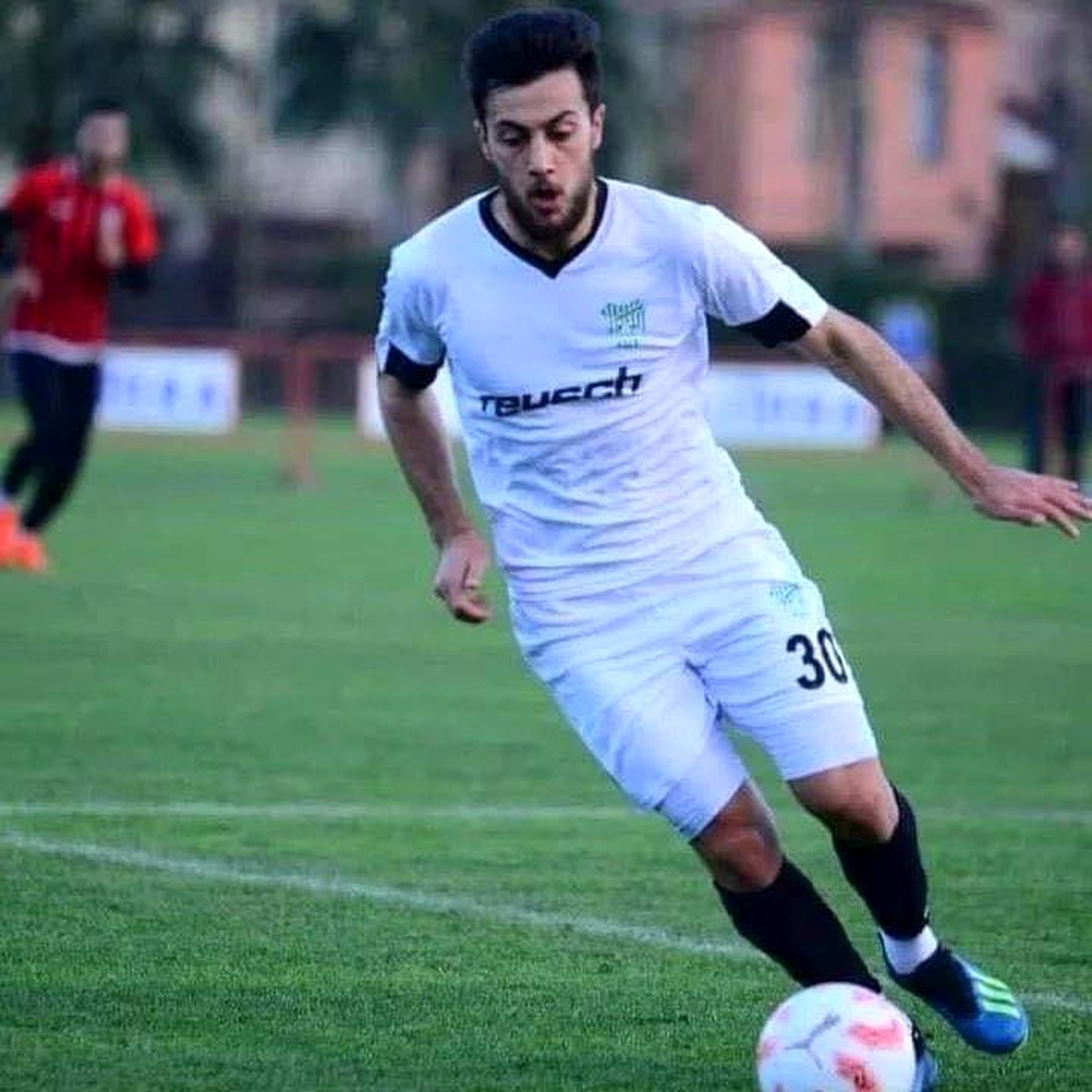 Genç futbolcu kalp krizinden öldü