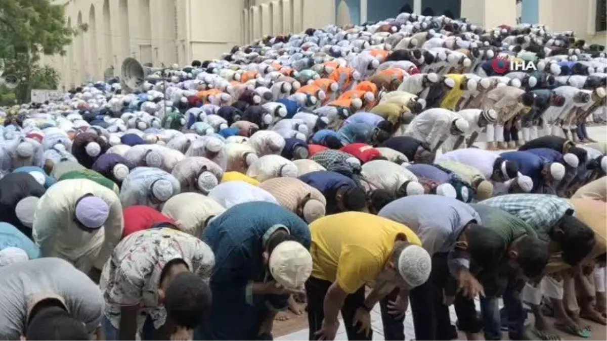 Hindistan'da Hz. Muhammed'e hakaret Bangladeşlileri sokağa döktü