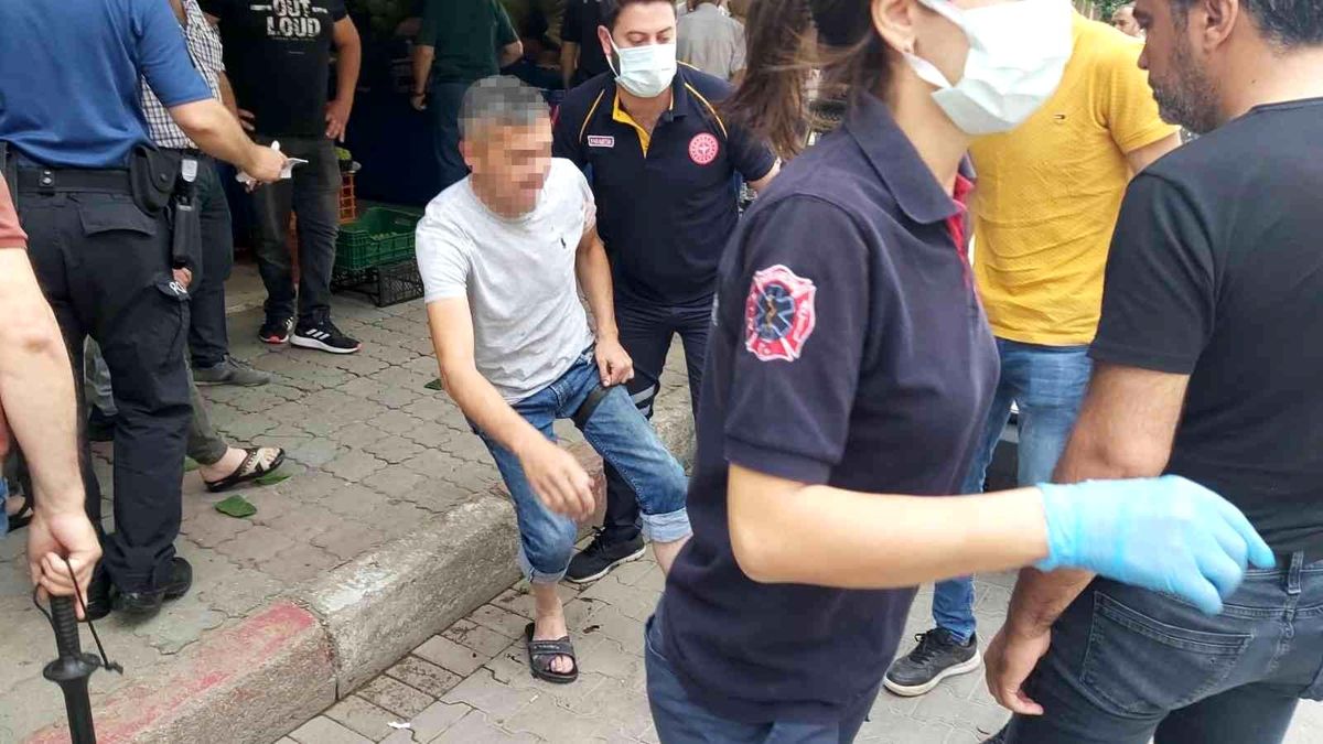 Nazilli\'de bıçaklı kavga; 1 yaralı