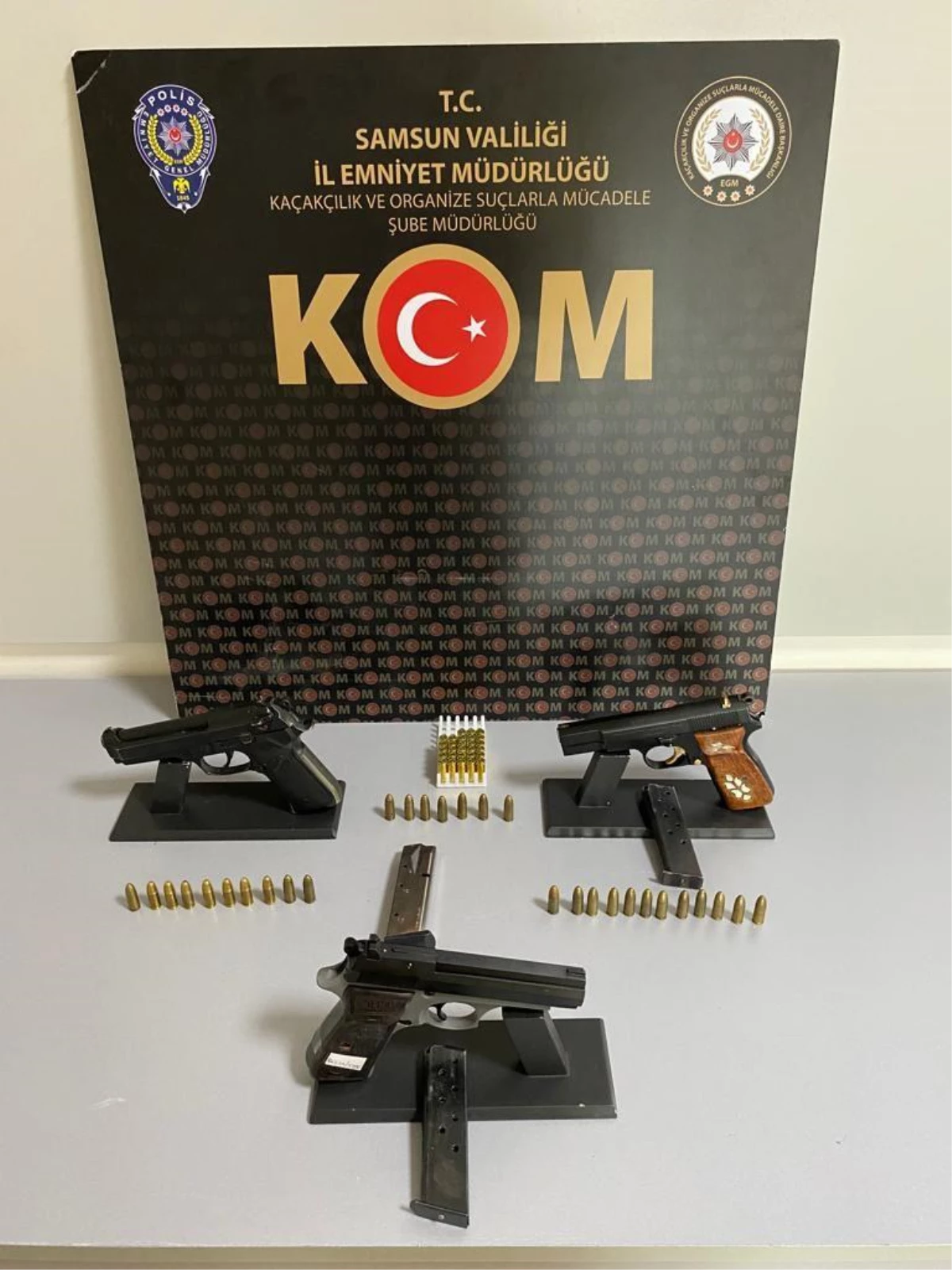 Samsun ve İstanbul\'da silah kaçakçılığı operasyonunda 7 zanlı yakalandı