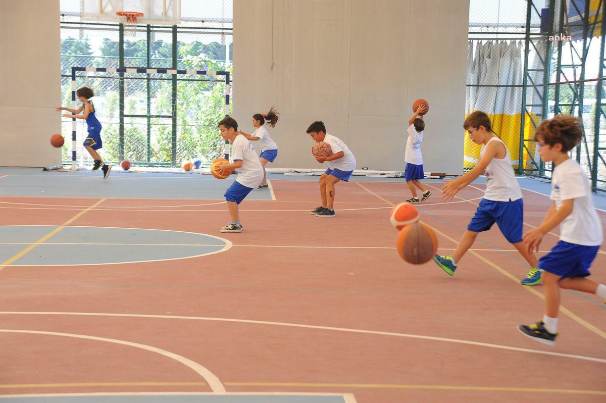 Seferihisar Belediyesi Yaz Spor Okulu Kayıtları Başlıyor