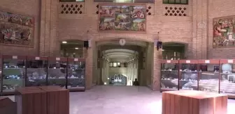 Tahran'da müzeyi andıran merkezde geleneksel el sanatları gençlere aktarılıyor (2)