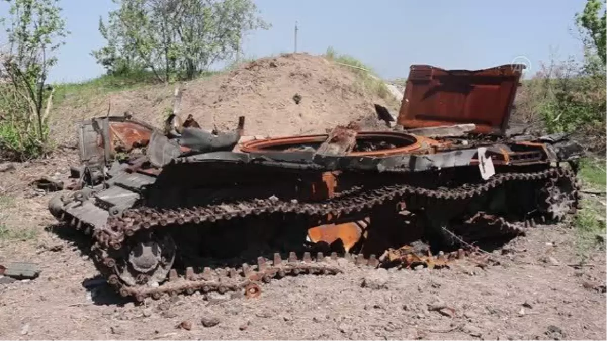 Ukrayna askerlerinin cephe hattındaki devriye görevi