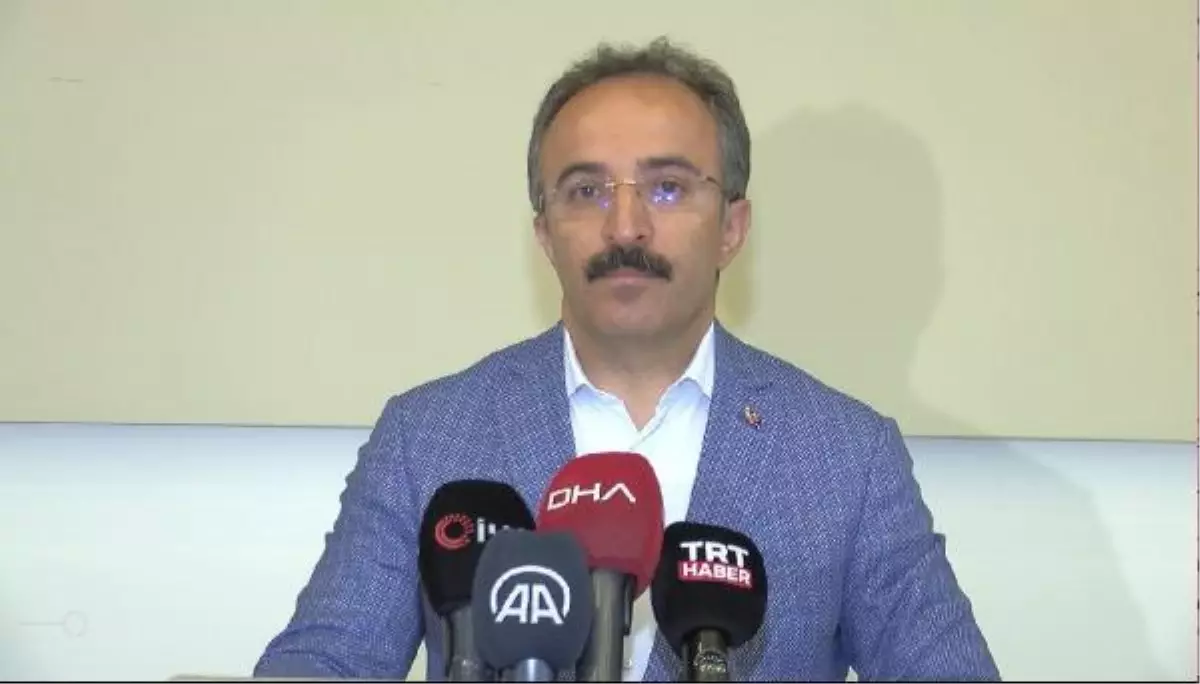 Ankara'da şiddetli yağmur; yollar göle döndü, evleri su bastı (5)