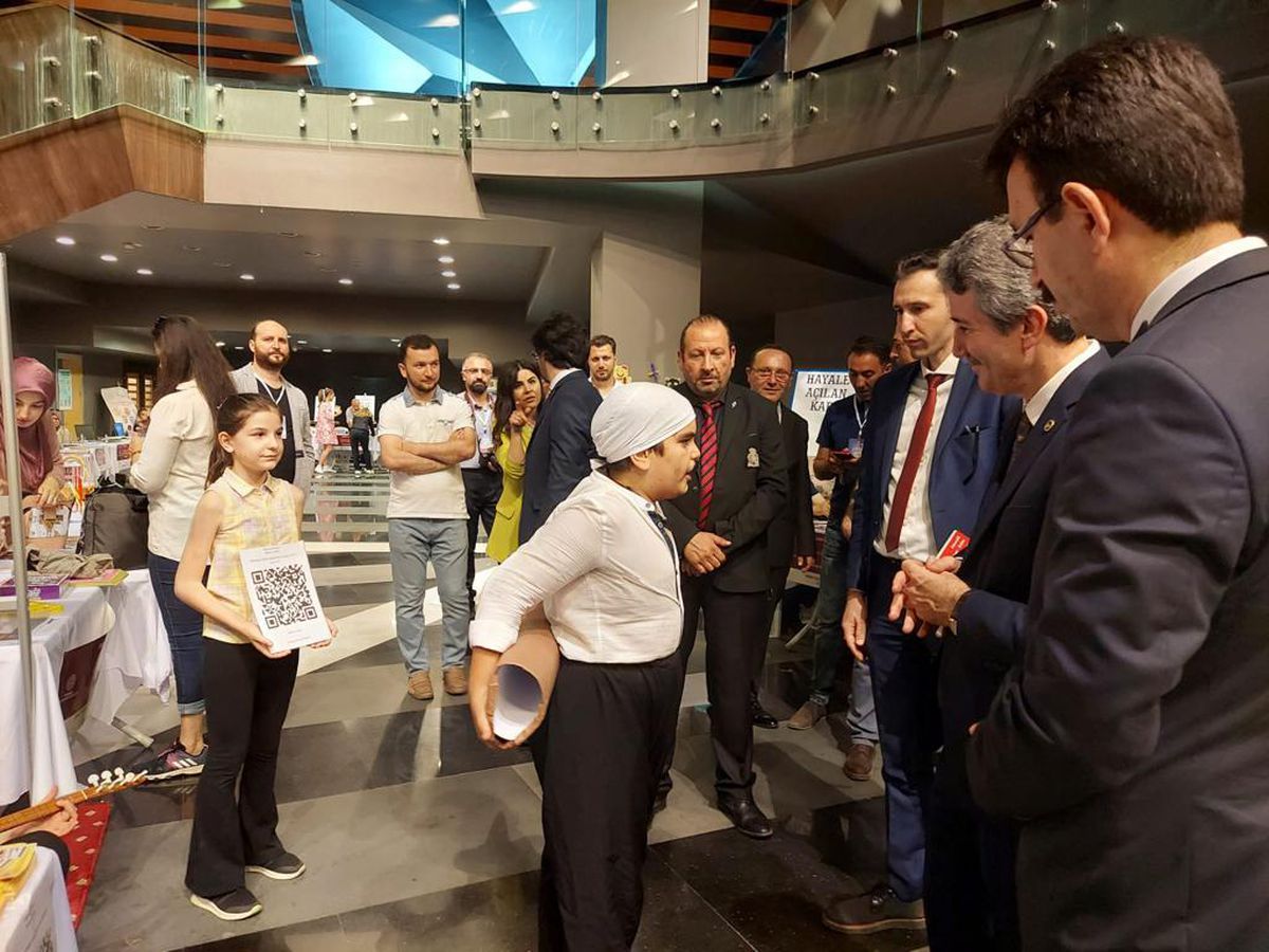 İstanbul\'da "Eğitimde İyi Örneklerden Özgün Uygulamalara Sergisi"