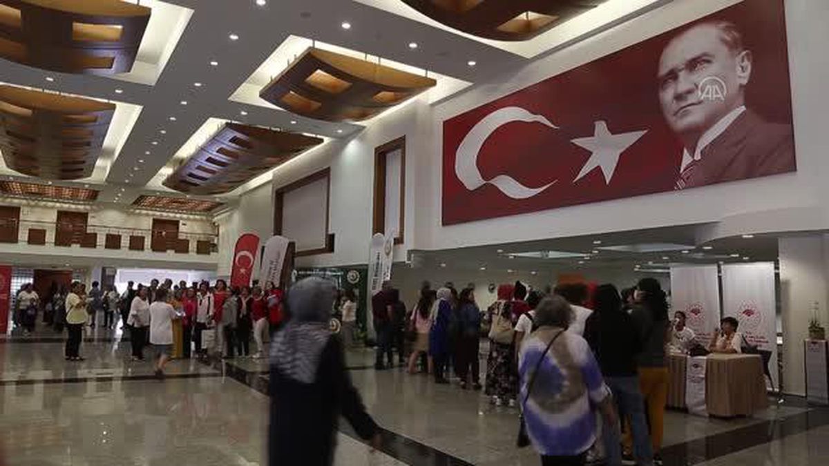 'Kadın Emeği Türkiye'nin İstikbali' programı düzenlendi