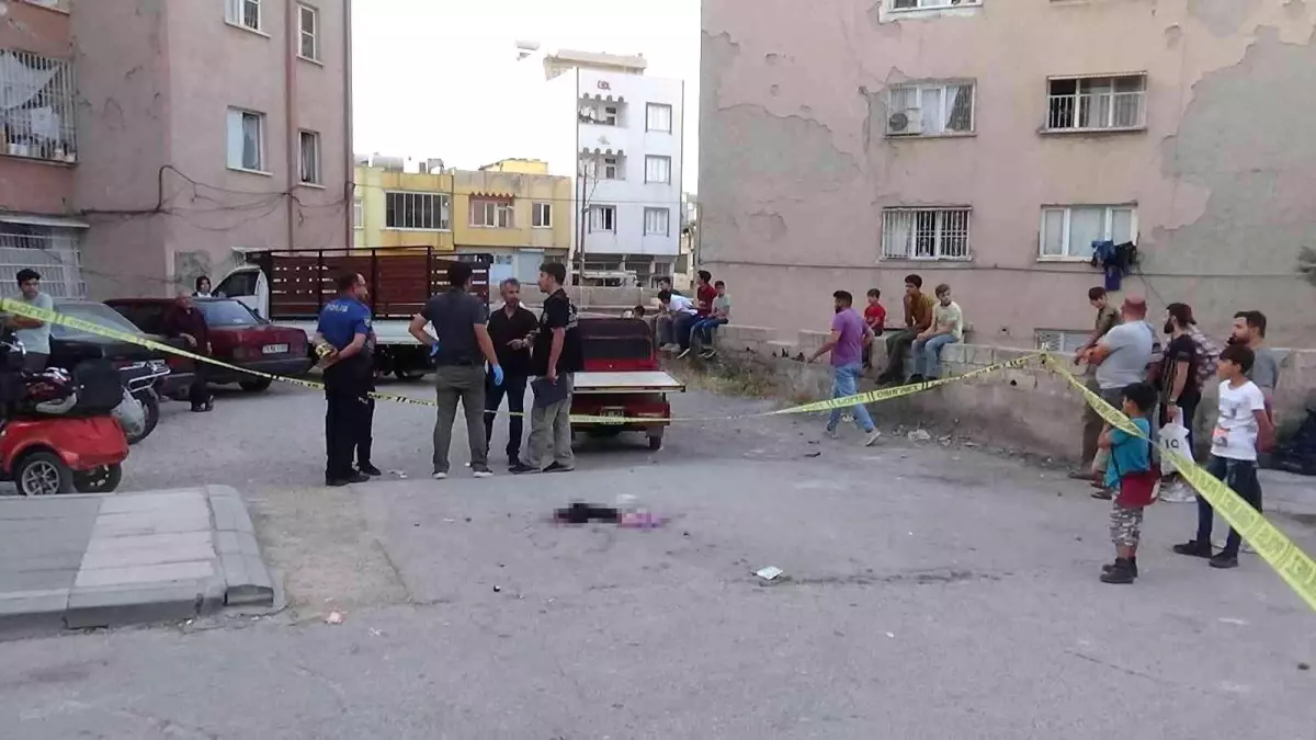 Kilis'te yabancı uyruklular arasında kavga: 1 yaralı