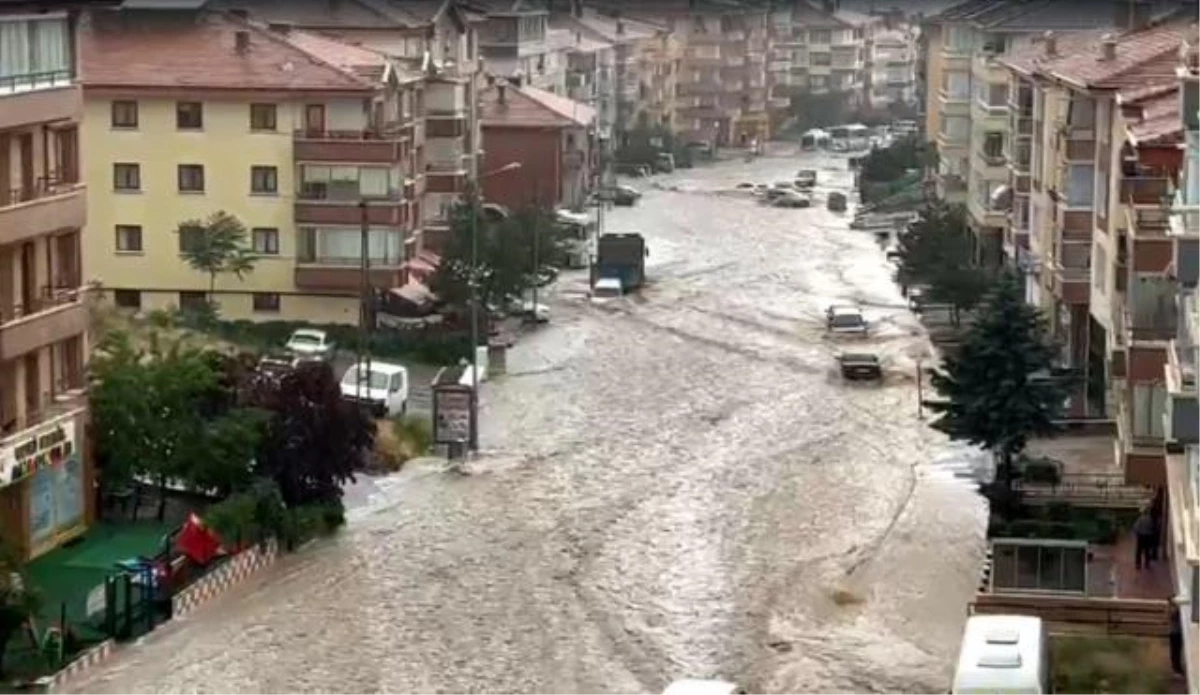 Ankara\'da yaşanan sel felaketinde 1 kişinin cansız bedenine ulaşıldı