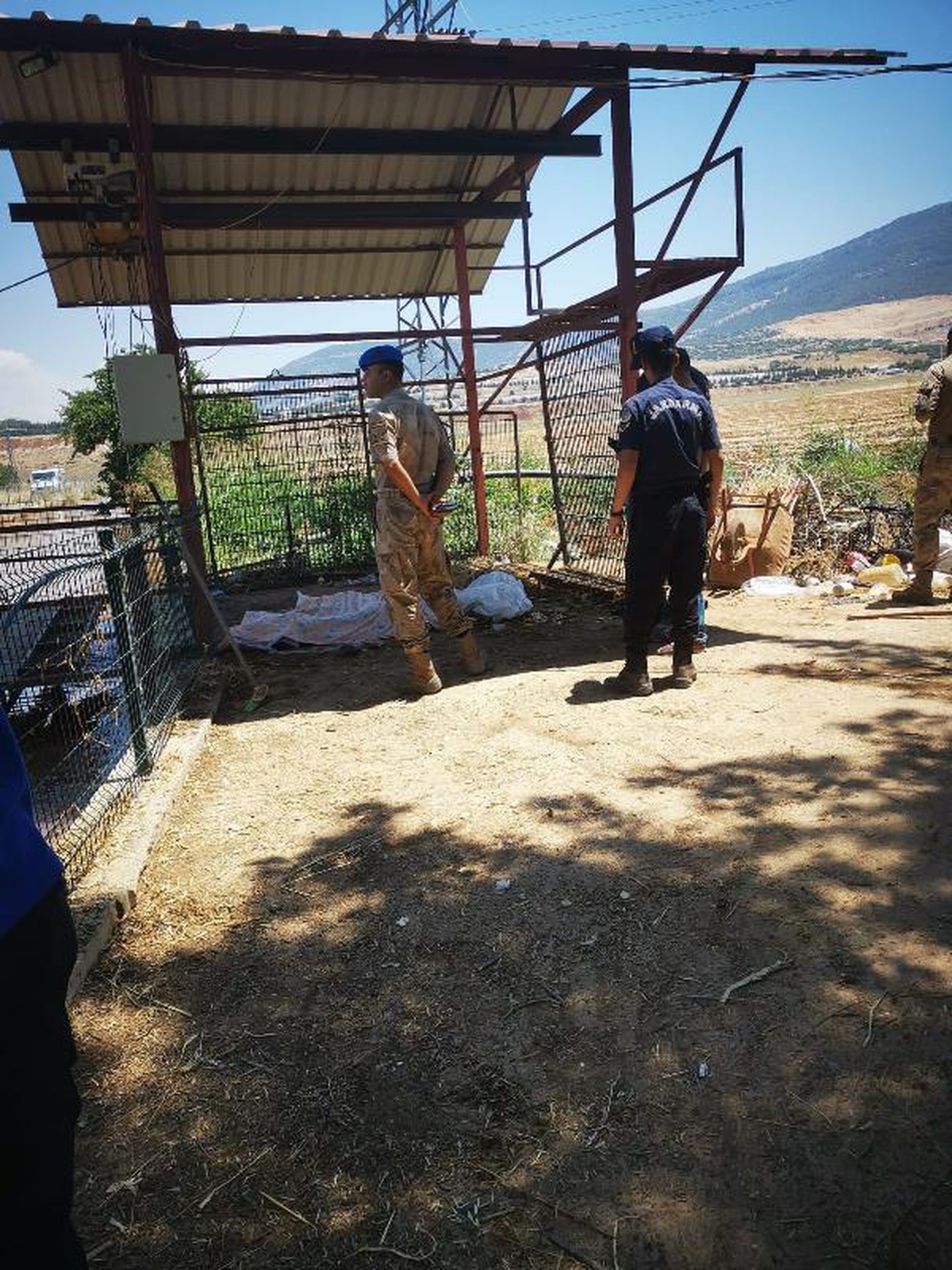 Sulama kanalına düşen ikizler boğuldu